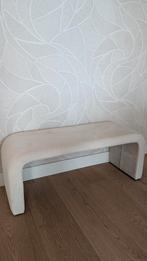 Fluwelen bankje Penelope Westwing - Crèmewit, Ophalen, 125 cm of meer, Zo goed als nieuw, Metaal