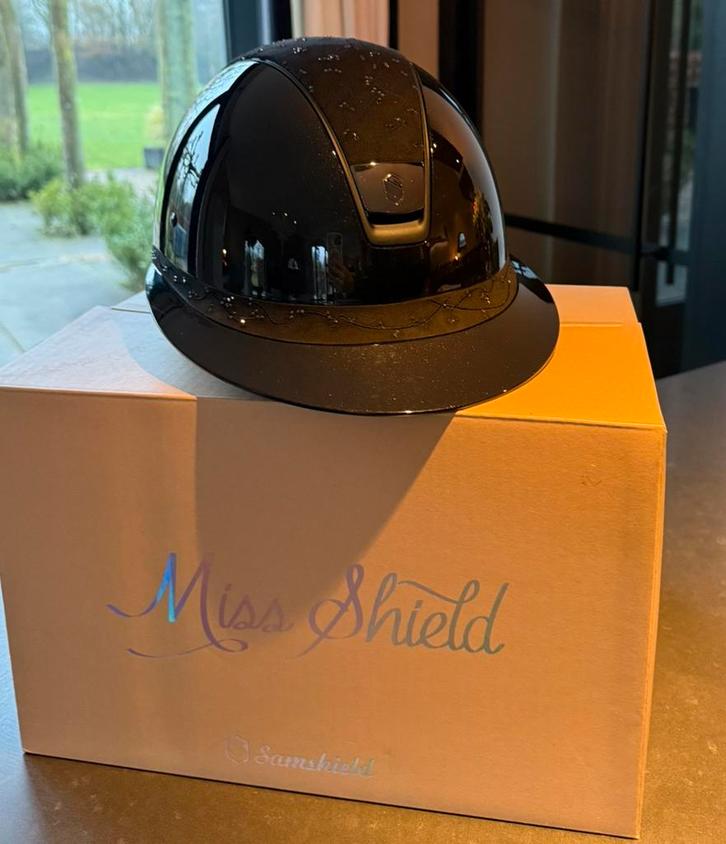 Samshield Miss Shield Crystal Black – maat M, Dieren en Toebehoren, Paardrijkleding, Nieuw, Cap, Springen, Ophalen