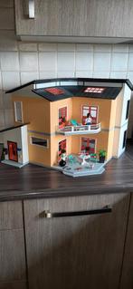Moderne woonhuis city life playmobil 9266, Kinderen en Baby's, Ophalen of Verzenden, Zo goed als nieuw