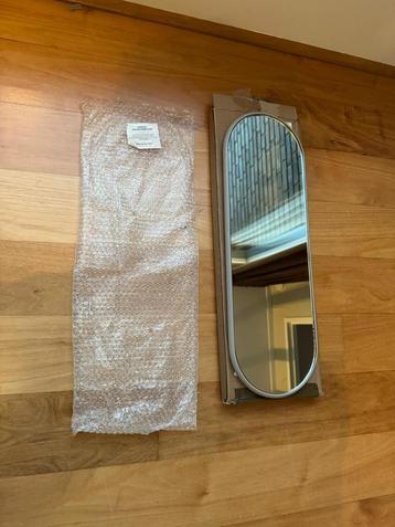 Bloomingville Samaki Mirror Purple spiegel paars beschikbaar voor biedingen