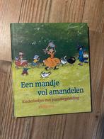 Een mandje vol amandelen - kinderliedjes, Ophalen of Verzenden, Gelezen