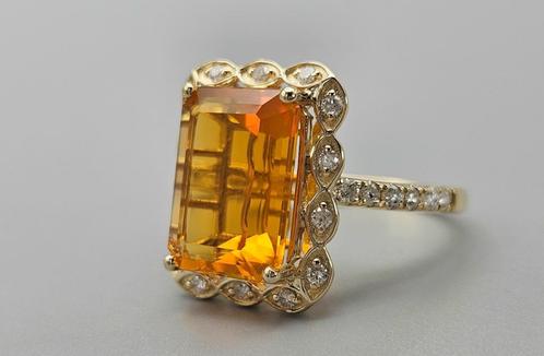 Gouden Vintage ring madeira citrien en diamant. 2025/377, Sieraden, Tassen en Uiterlijk, Ringen, Zo goed als nieuw, Dame, 17 tot 18