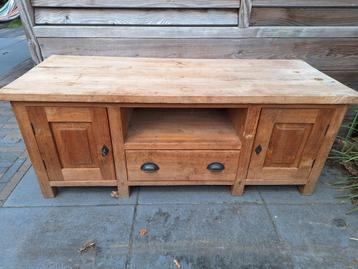 Teakhouten TV Meubel - 135x53x53 beschikbaar voor biedingen