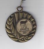 V 85 carnaval medaille cv de zwarte schaopen brabant 2001 --, Postzegels en Munten, Penningen en Medailles, Ophalen of Verzenden