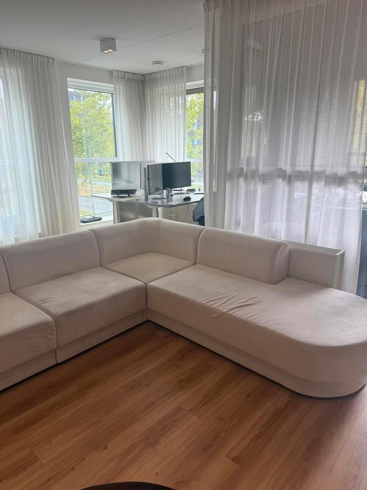Naduvi hoekbank 6 zits - beige - L bank - ZSM WEG, Huis en Inrichting, Banken | Complete zithoeken, Zo goed als nieuw, Stof, Ophalen