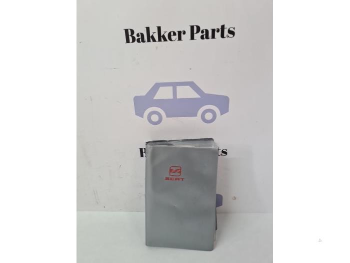 Instructie Boekje van een Seat Leon, Auto-onderdelen, Overige Auto-onderdelen, Seat, Gebruikt, 3 maanden garantie