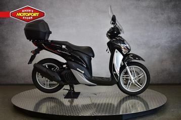 Yamaha Xenter 125 (bj 2013) beschikbaar voor biedingen