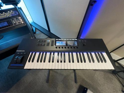 NI Komplete Kontrol S49 MK2, Muziek en Instrumenten, Midi-apparatuur, Zo goed als nieuw, Ophalen of Verzenden