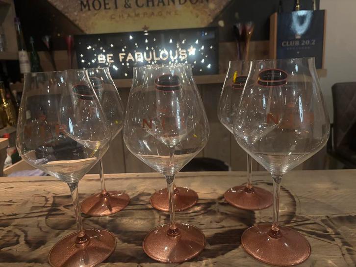 Moët & Chandon, Verzamelen, Glas en Borrelglaasjes, Nieuw, Overige typen, Ophalen of Verzenden