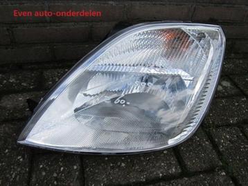 linker koplamp fiesta beschikbaar voor biedingen
