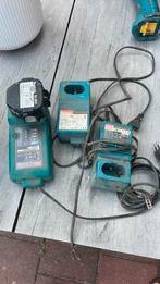 Makita 3 opladers en 1 accu alles voor 30 euro, Ophalen of Verzenden, Zo goed als nieuw, Boor- en Schroefmachine