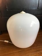 Grote glazen lamp ikea?, Huis en Inrichting, Lampen | Tafellampen, Ophalen, Gebruikt, Minder dan 50 cm