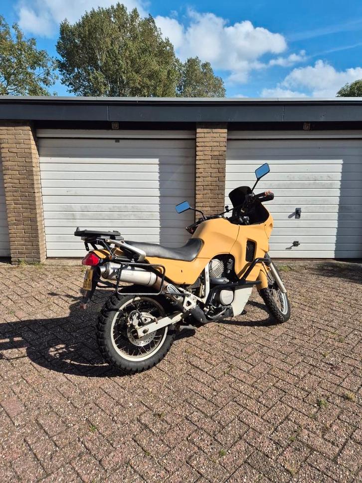 Honda XL600 V Transalp custom, Motoren, Motoren | Honda, Particulier, Toermotor, meer dan 35 kW, 2 cilinders, Motorrijbewijs A
