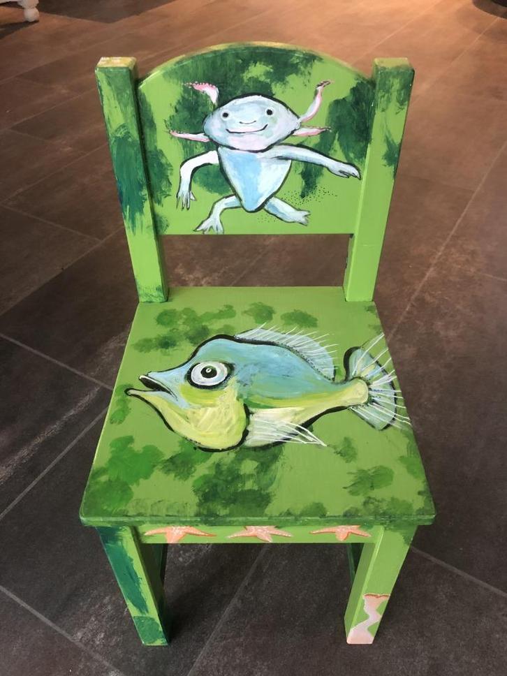 Kunstzinnig kinderstoeltje, Kinderen en Baby's, Kinderkamer | Inrichting en Decoratie, Overige typen, Ophalen of Verzenden