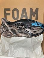 DS! Yeezy Foam Runner MX Cinder - Maat 46, Ophalen of Verzenden, Nieuw, Zwart