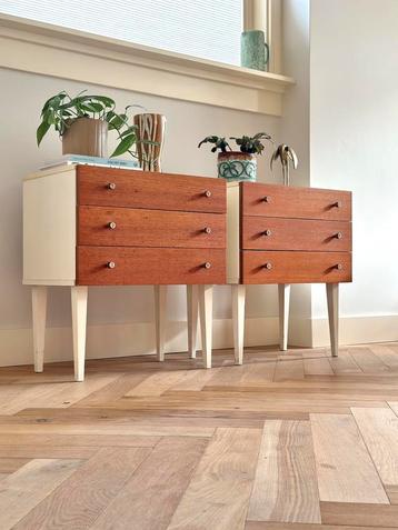 Set twee ladeakstjes nachtkastjes teak hout wit jaren 50/60 beschikbaar voor biedingen
