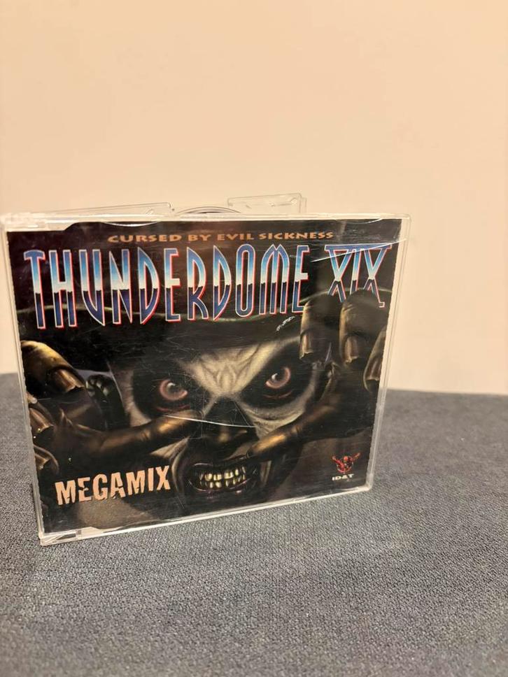 Thunderdome XIX – Megamix 8805036 Duits/Oostenrijk/Zw versie, Cd's en Dvd's, Cd's | Dance en House, Gebruikt, Ophalen