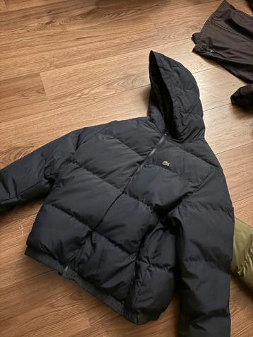 Lacost jas xs beschikbaar voor biedingen