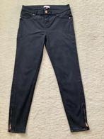 Mooie zwarte spijkerbroek jeans van merk Ted Baker, 30., Kleding | Dames, Zwart, Ophalen of Verzenden, Zo goed als nieuw, W30 - W32 (confectie 38/40)
