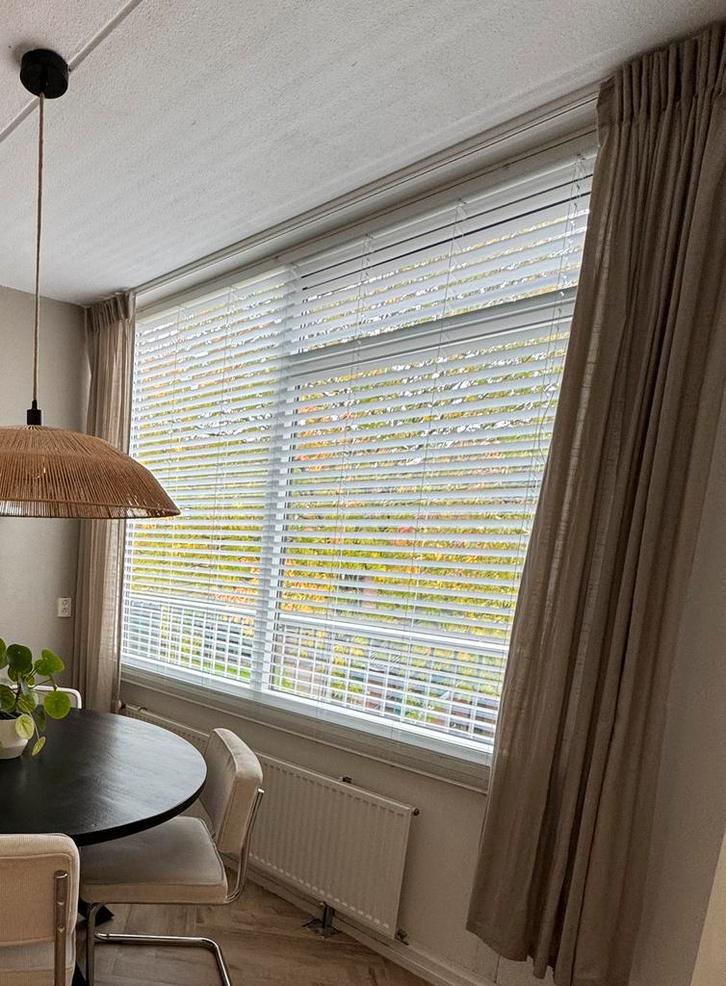 Aluminium jaloezie 50 mm wit B220xH180, Huis en Inrichting, Stoffering | Gordijnen en Lamellen, Zo goed als nieuw, 150 tot 200 cm