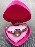 Dameshorloge in roze hartjesdoosje., Sieraden, Tassen en Uiterlijk, Overige Accessoires, Ophalen of Verzenden, Zo goed als nieuw