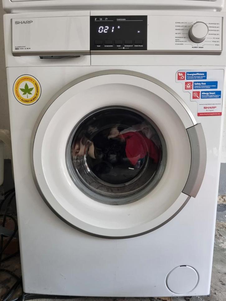 Sharp Wasmachine - Zo Goed Als Nieuw!, Witgoed en Apparatuur, Wasmachines, Zo goed als nieuw, Voorlader, 6 tot 8 kg, 85 tot 90 cm
