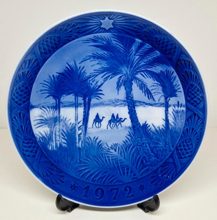 Porseleinen Kerstmis wandbord Royal Copenhagen Denmark 1972., Antiek en Kunst, Antiek | Wandborden en Tegels, Ophalen of Verzenden