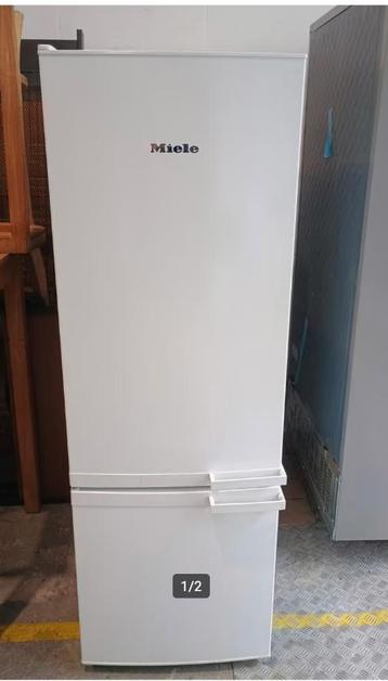 Miele koelkast koel/Vries combinatie groot model beschikbaar voor biedingen