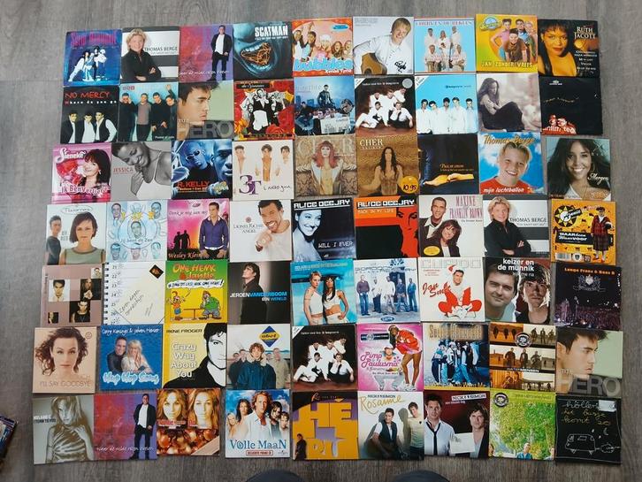 Cd  singles 100 stuks partij in 1 koop, Cd's en Dvd's, Cd Singles, Zo goed als nieuw, 6 singles of meer, Verzenden