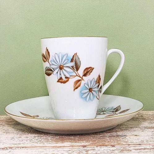 Vintage Mosa Maastricht kop en schotel gebloemd koffiekopje, Huis en Inrichting, Keuken | Servies, Zo goed als nieuw, Kop(pen) en/of Schotel(s)