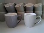 Mokjes kopjes mintgroen en grijs structuur, Huis en Inrichting, Keuken | Servies, Ophalen of Verzenden, Zo goed als nieuw, Overige stijlen