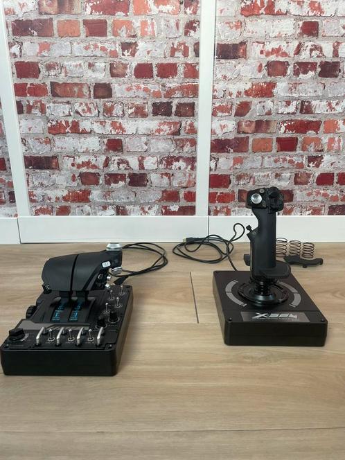 Logitech X56 H.O.T.A.S. – Flight Simulator Stick & Throttle, Computers en Software, Joysticks, Zo goed als nieuw, Ophalen