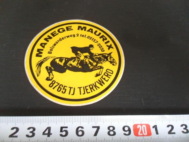 sticker  Tjerkwerd Manege Maurix Bolswarderweg 2, Verzamelen, Stickers, Zo goed als nieuw, Bedrijf of Vereniging, Ophalen