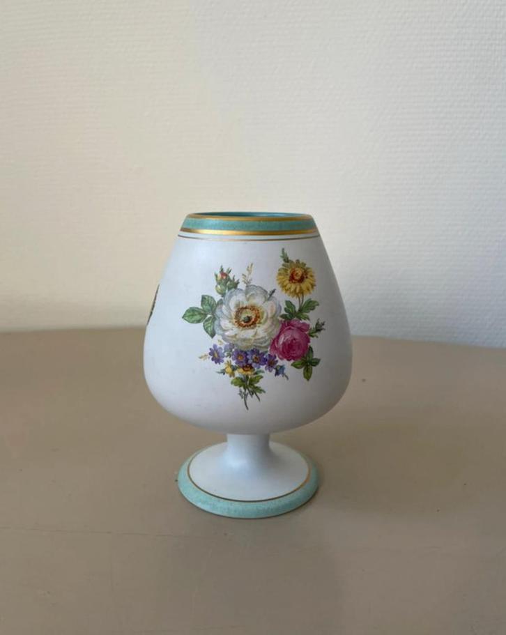 Vaasje Flora plateel Gouda, Antiek en Kunst, Antiek | Vazen, Ophalen of Verzenden
