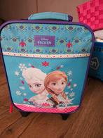 Frozen kleine trolley elsa disney, Kinderen en Baby's, Kinderspulletjes, Ophalen of Verzenden, Zo goed als nieuw