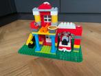 Brandweerkazerne Duplo compleet, Kinderen en Baby's, Speelgoed | Duplo en Lego, Complete set, Duplo, Ophalen of Verzenden, Zo goed als nieuw