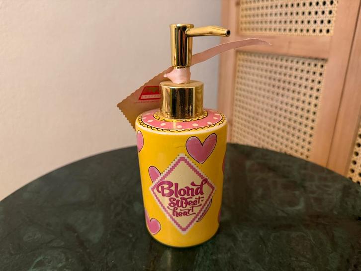 Blond Amsterdam zeeppompje, Huis en Inrichting, Badkamer | Badtextiel en Accessoires, Zo goed als nieuw, Ophalen of Verzenden