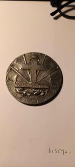 GEEN VOLK IS WAARLIJK VRIJ DAT DAGERAAD 1945 WO II., Postzegels en Munten, Penningen en Medailles, Ophalen of Verzenden, Overige materialen