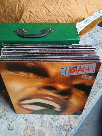 collectie vinyl +/- 22 stuks soul/jazz/disco/r&b beschikbaar voor biedingen