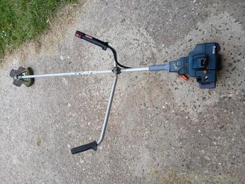 Husqvarne mondo mega bosmaaier met mes voor onderdelen.  beschikbaar voor biedingen