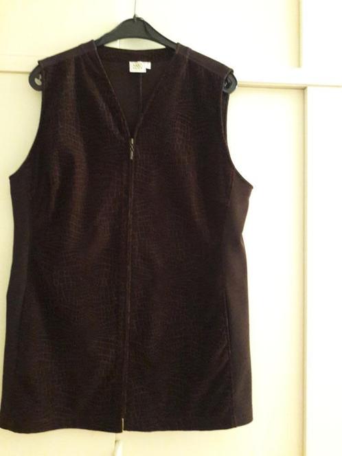 Prachtig mouwloos vest sluit met rits voorpand aparte stof., Kleding | Dames, Truien en Vesten, Zo goed als nieuw, Maat 42/44 (L)
