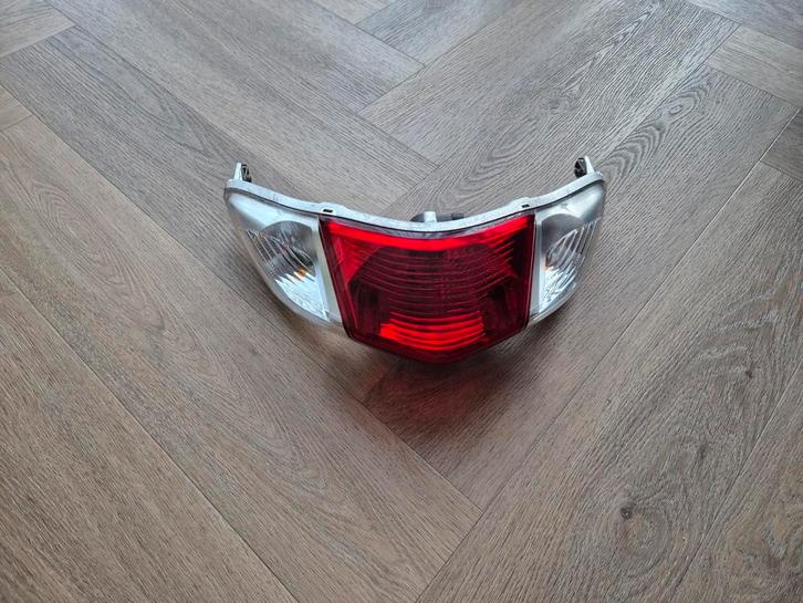 Piaggio Achterlicht – New Fly (vanaf 2012) Origineel, Fietsen en Brommers, Brommeronderdelen | Scooters, Nieuw, Piaggio, Overige typen