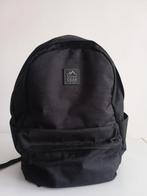 Outdoor gear zwarte rugzak met 15"6inch laptop vak, Overige merken, Verzenden, 25 tot 40 cm, Zo goed als nieuw