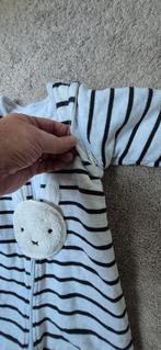 Schattige gestreepte slaapzak met Nijntje, Kinderen en Baby's, Babykleding | Overige, Ophalen of Verzenden, Zo goed als nieuw