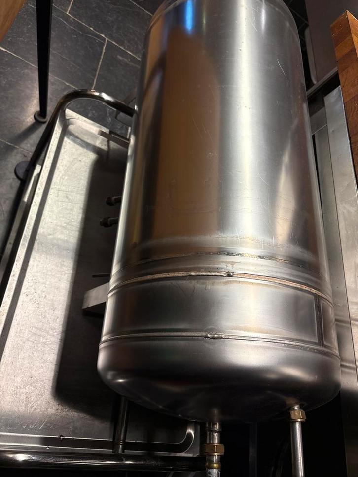Rvs opslag tank warmtewisselaar., Doe-het-zelf en Verbouw, Geisers en Boilers, Boiler, 20 tot 100 liter, Onbekend, Ophalen