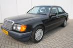 Mercedes-Benz 200-serie 230E (bj 1986), Auto's, Mercedes-Benz, Gebruikt, 4 cilinders, Leder, Bedrijf