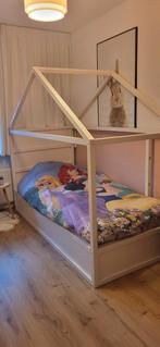 Kura omkeerbaar bed/hoogslaper incl. matras, Kinderen en Baby's, Kinderkamer | Bedden, Hoogslaper of Stapelbed, Gebruikt, 70 tot 85 cm