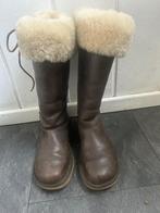 Prachtige gevoerde leren UGG laarzen maat 36, Kleding | Dames, Schoenen, Hoge laarzen, UGG, Bruin, Ophalen of Verzenden