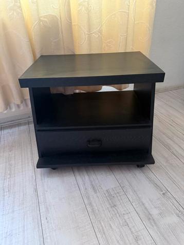 Vintage zwart tv meubel kastje met lade beschikbaar voor biedingen