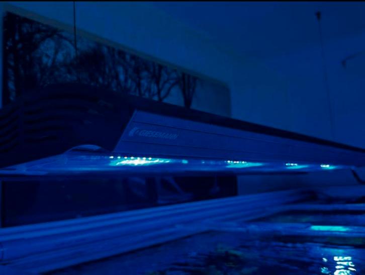 Giesemann Aurora Hybrid 150cm, Dieren en Toebehoren, Vissen | Aquaria en Toebehoren, Zo goed als nieuw, Verlichting of Verwarming